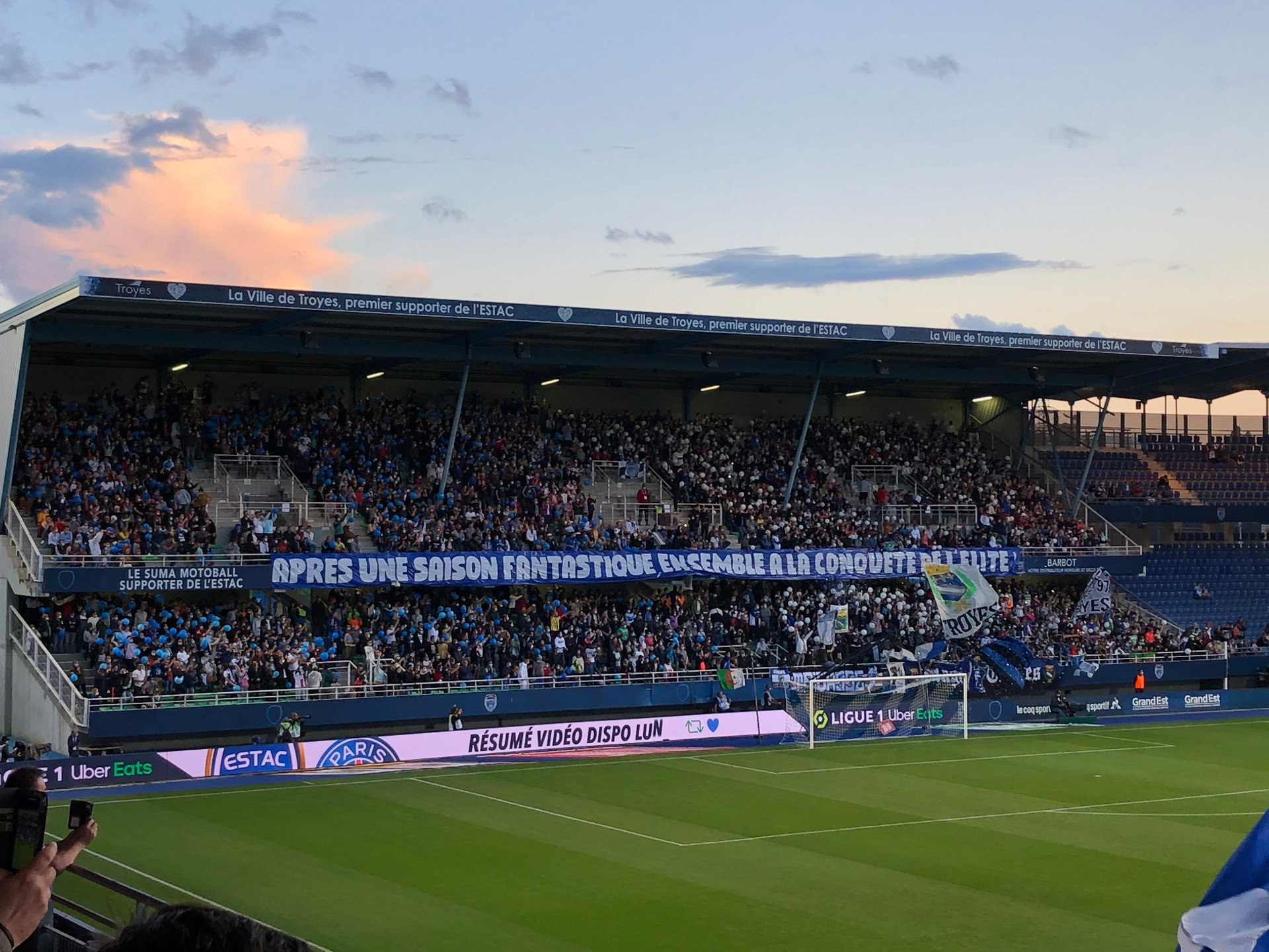 Après un maintien acquis pour leur retour dans l'élite, l'Estac devra de nouveau lutter pour sa survie cette saison. 